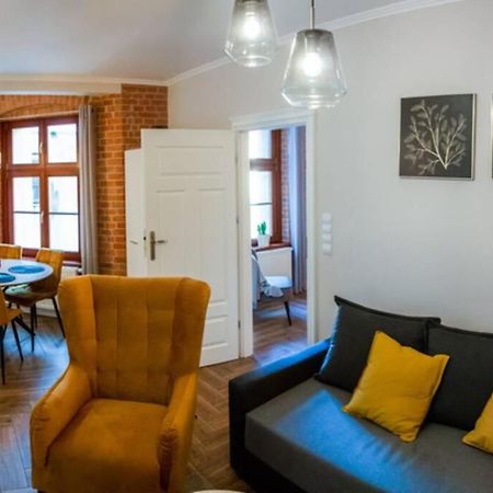 Gold Garden By Rentoom Apartment Torun Exterior photo